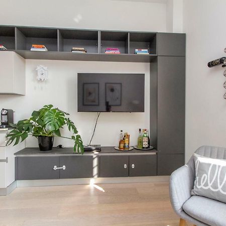 Luxury And Spacious Apartment มิลาน ภายนอก รูปภาพ