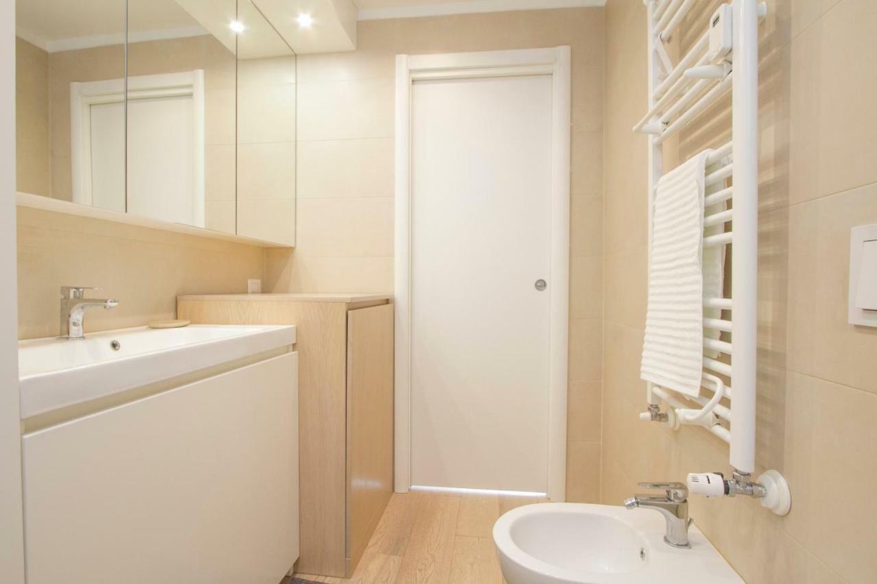 Luxury And Spacious Apartment มิลาน ภายนอก รูปภาพ