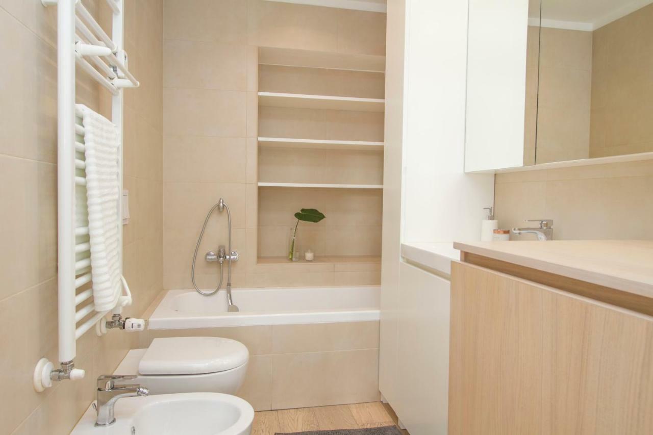 Luxury And Spacious Apartment มิลาน ภายนอก รูปภาพ